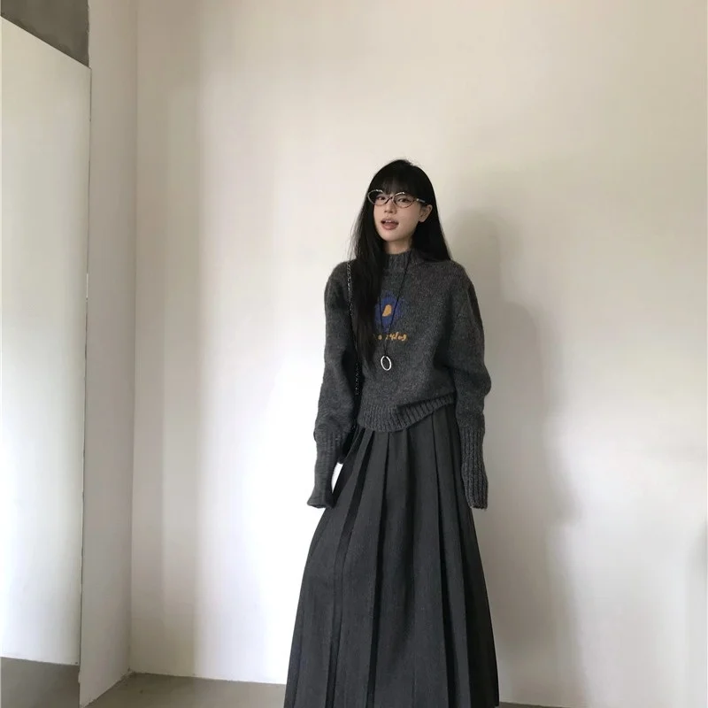 

American Retro Knitted Sweater High Waist Slim Fit Half Skirt Umbrella Skirt Pure Color Design Sensation Overhead Hook ...