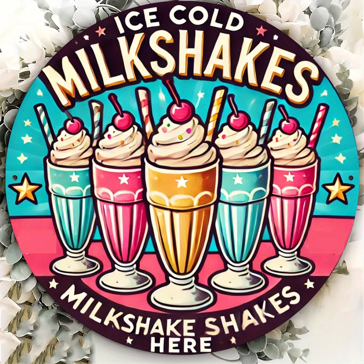 قطعة واحدة، علامة ألومنيوم معدنية مستديرة مقاس 8 × 8 بوصة (20 × 20 سم) ريترو "Ice Cold Milkshakes"، ديكور فني جداري عتيق للمنزل والبار والمطبخ - Ea