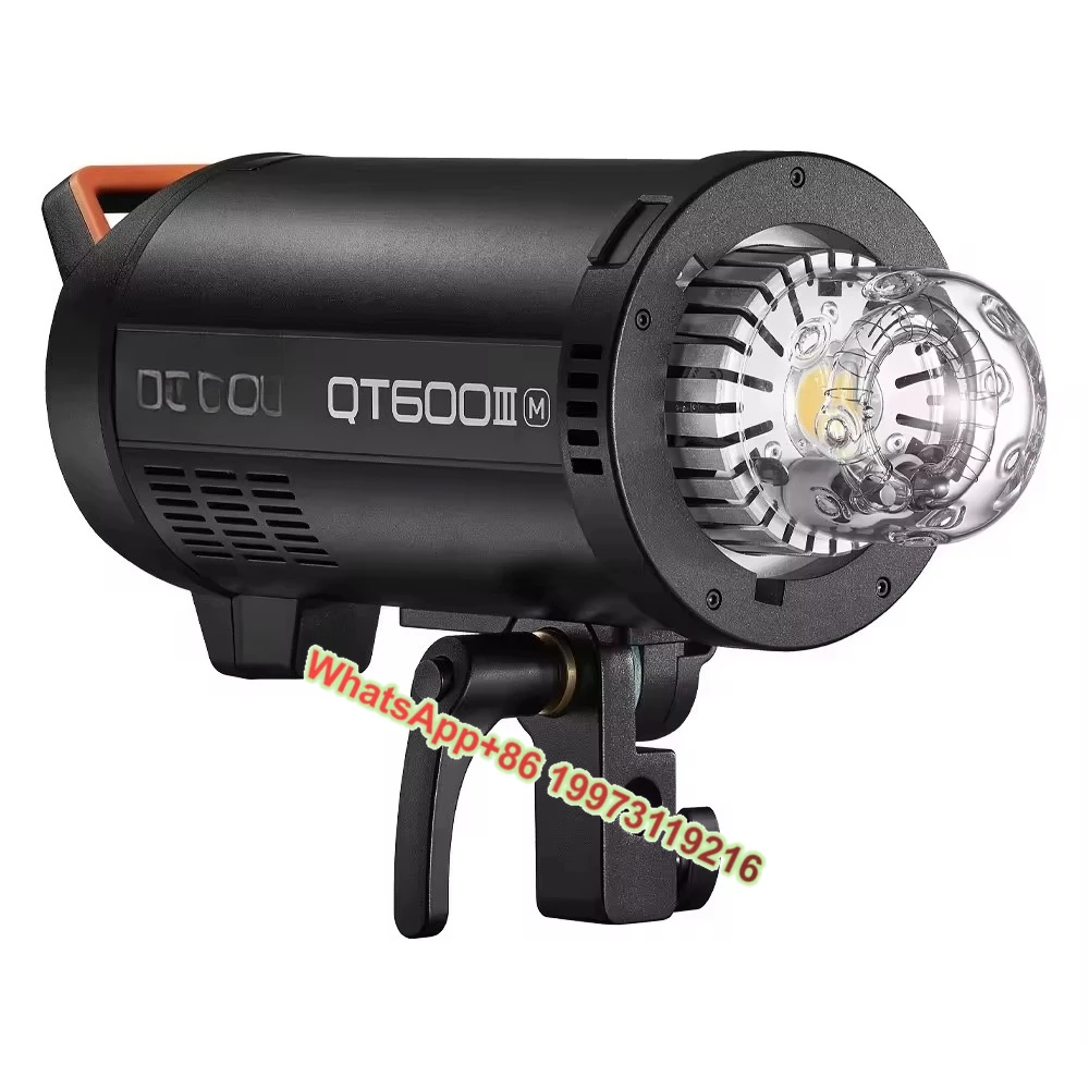 

QT600IIIM Студийная вспышка 600 Вт Высокоскоростная синхронизация 1/8000 с Встроенная беспроводная система 2,4G