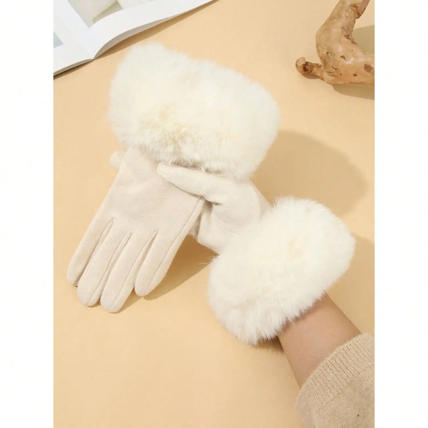

Милые 1 пара женских белых теплых перчаток с манжетами высокой плотности из искусственной шерсти и функцией сенсорного экрана