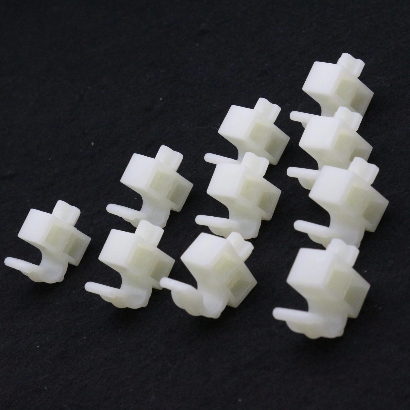 10 Pcs Hood Support Prop Rod Molding Retainer Clips For Honda Accord 1990–1999 White Nylon Fastener 90677-671-0031