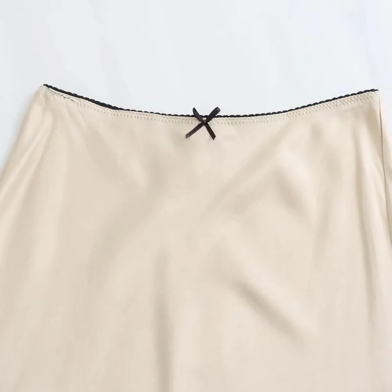 HXAO กระโปรงสตรีฤดูร้อน 2025 โบว์ซาตินกระโปรงผู้หญิงสุภาพสตรี Chic สีดําสีขาวกระโปรงผีเสื้อ Maxi กระโปรงเอวสูง