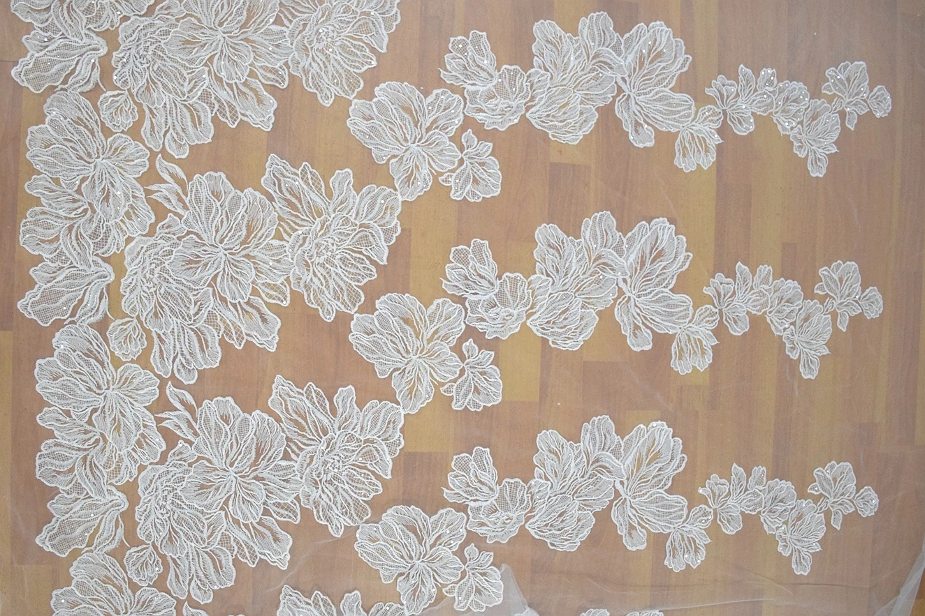 Big Rose Flower High-density Embroidery Beads And Sequins Ivory Lace Fabric For Bridal HY0828