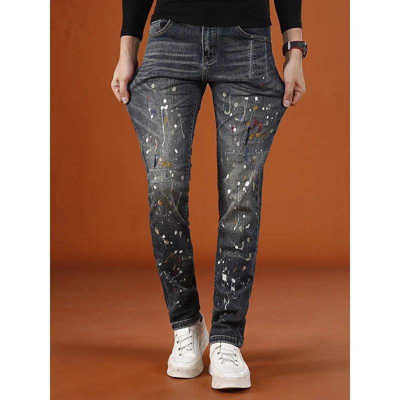 

Мужские брюки с принтом брызг чернил, осенний уличный стиль 2025 года, персонализированный модный тренд, маленькие эластичные брюки