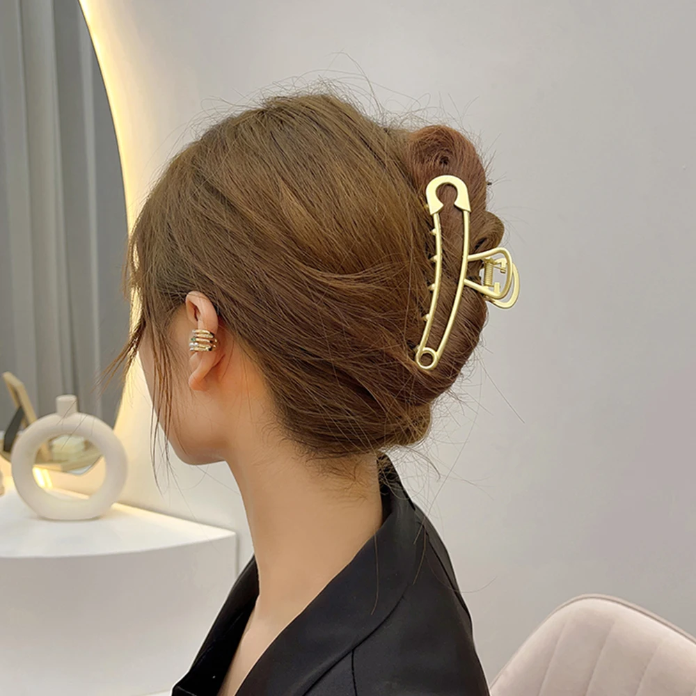 New Hollow Women Pin Metal Hai - đánh giá và giá Hair Claw Clip Set