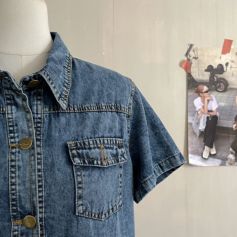 Dames denim shirtjurken 2023 zomer nieuwe retro jurk met enkele rij knopen en korte mouwen losse casual mode zakkenjurk