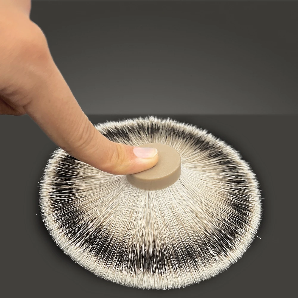 Boti Brush-SHD Seda HMW Silvertip Nudo de pelo de tejón Súper mayor densidad Seda HMW Silvertip Nudo de cepillo de afeitar en forma de abanico