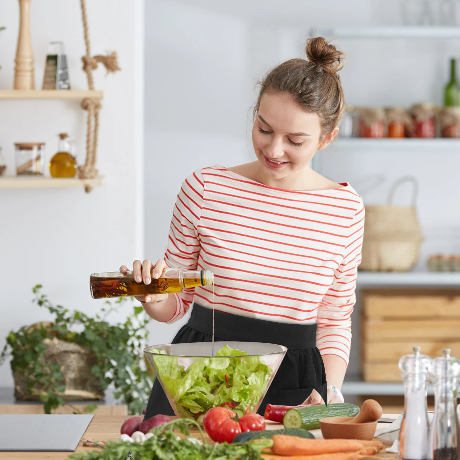 

Elegant Lace Trimmed Half Apron for Women with Pockets Retro Kitchen Cooking Waist Apron for Maid Waitress Cosplay Gift