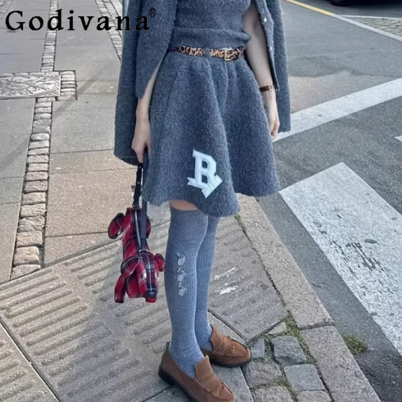 

Japanese Fashion Sweet Women's Skirts 2026 Spring New Lady B Letter Embroidered Elastic Waist Short Skirt Casual Sweater Outfit