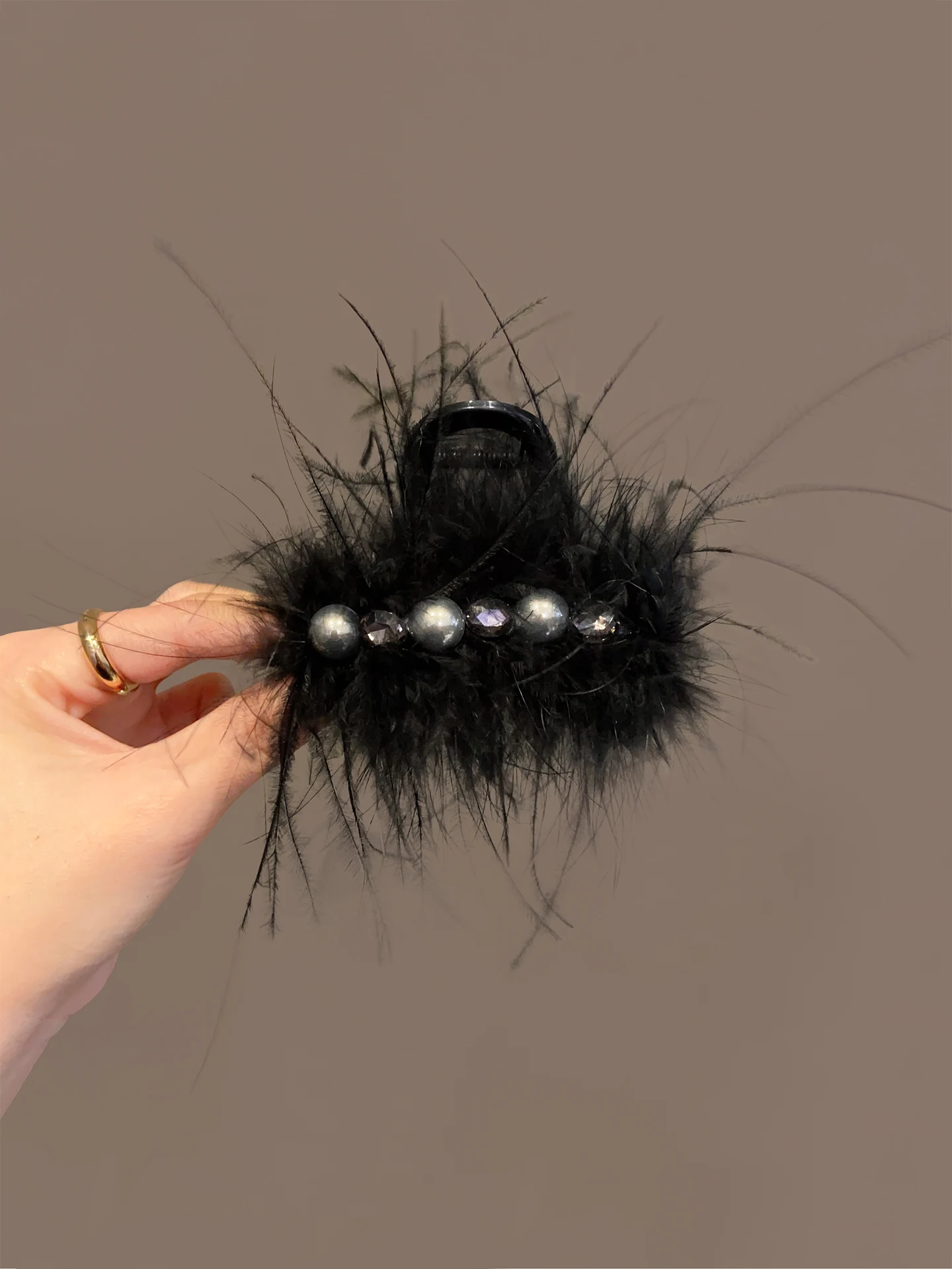 clipe-de-cabelo-ele-bla-feathers-acessorios-de-cabelo-femininos-para-outono-e-inverno-novo-clipe-de-cabelo-fluffy