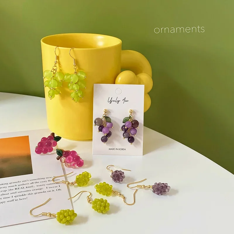 

Summer Cute Green Crystal Grape String Earrings Ins Korean Sweet Purple Grape Fruit Earrings Without Earholes for Female Women