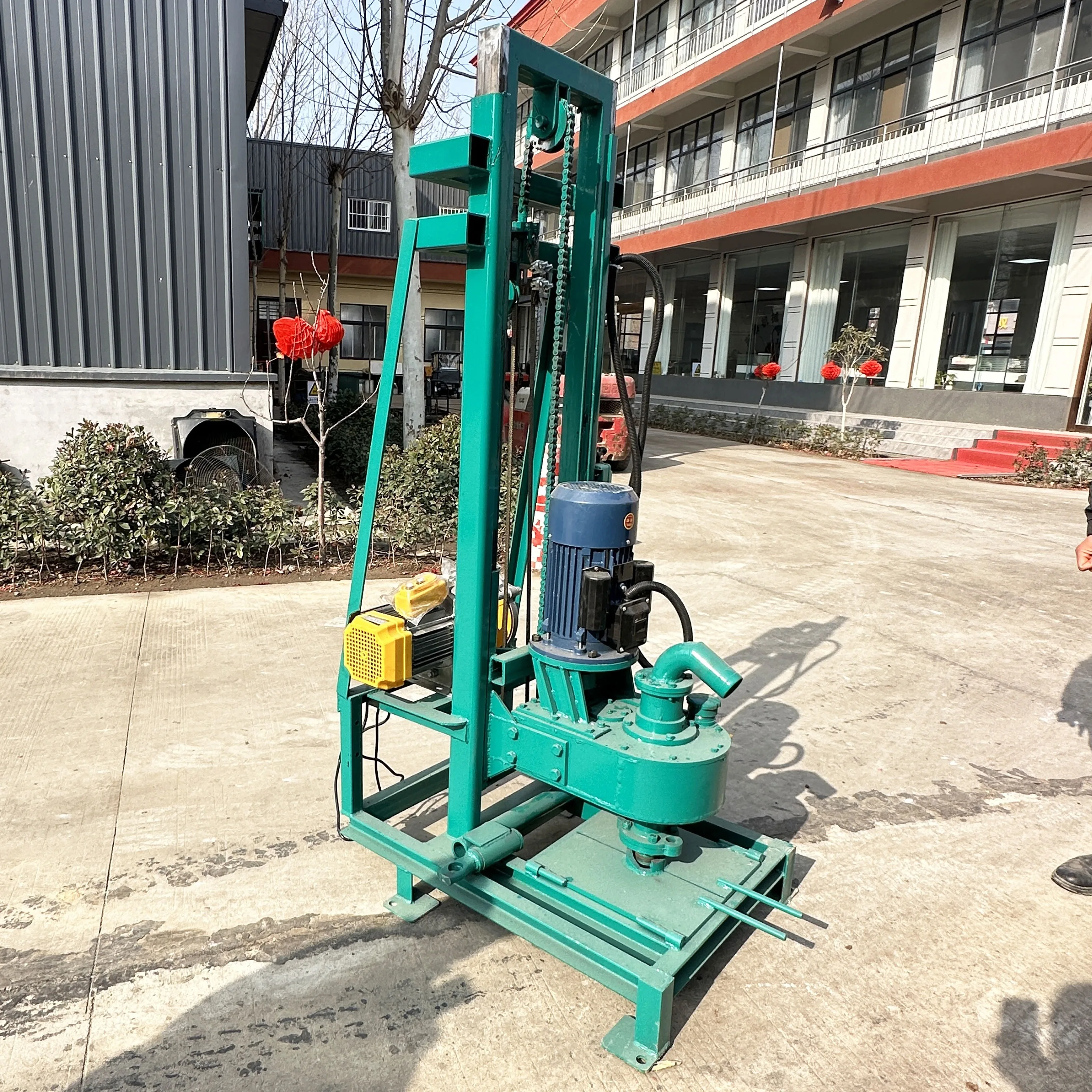 20253KW الشركة المصنعة الكهربائية المحمولة سعر بيع جهاز حفر آبار المياه بطول 150 مترًا