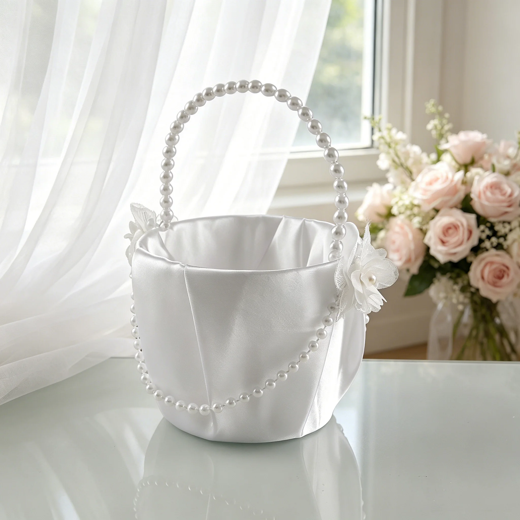 Practical and Creative Flower Basket for Wedding Ceremony