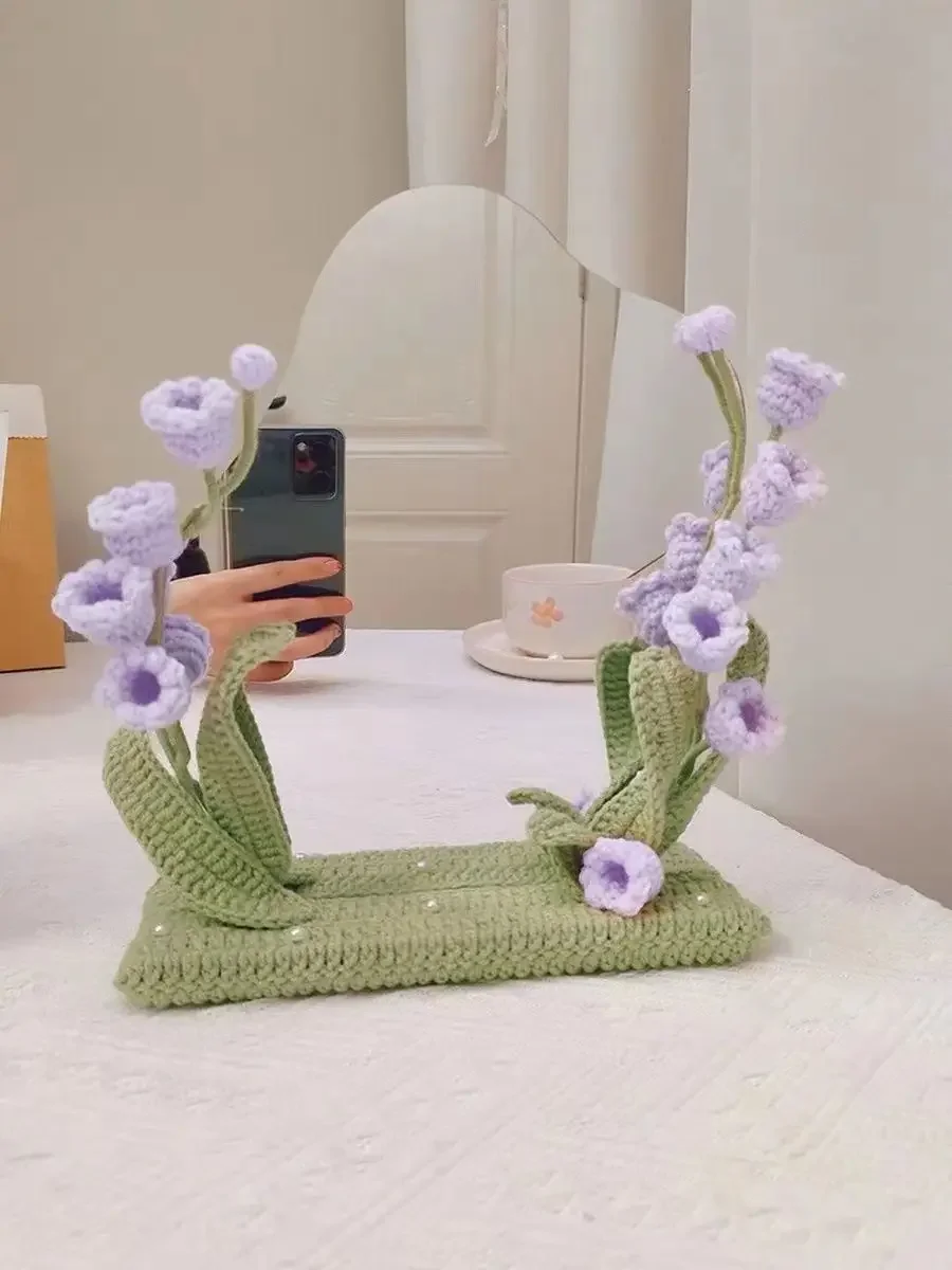 Hand-Woven Tulip Makeup Mirror, Lily of The Valley, Small Bouquet, Desktop Decoration, Bedroom Decoration, Wool Crochet Mirror