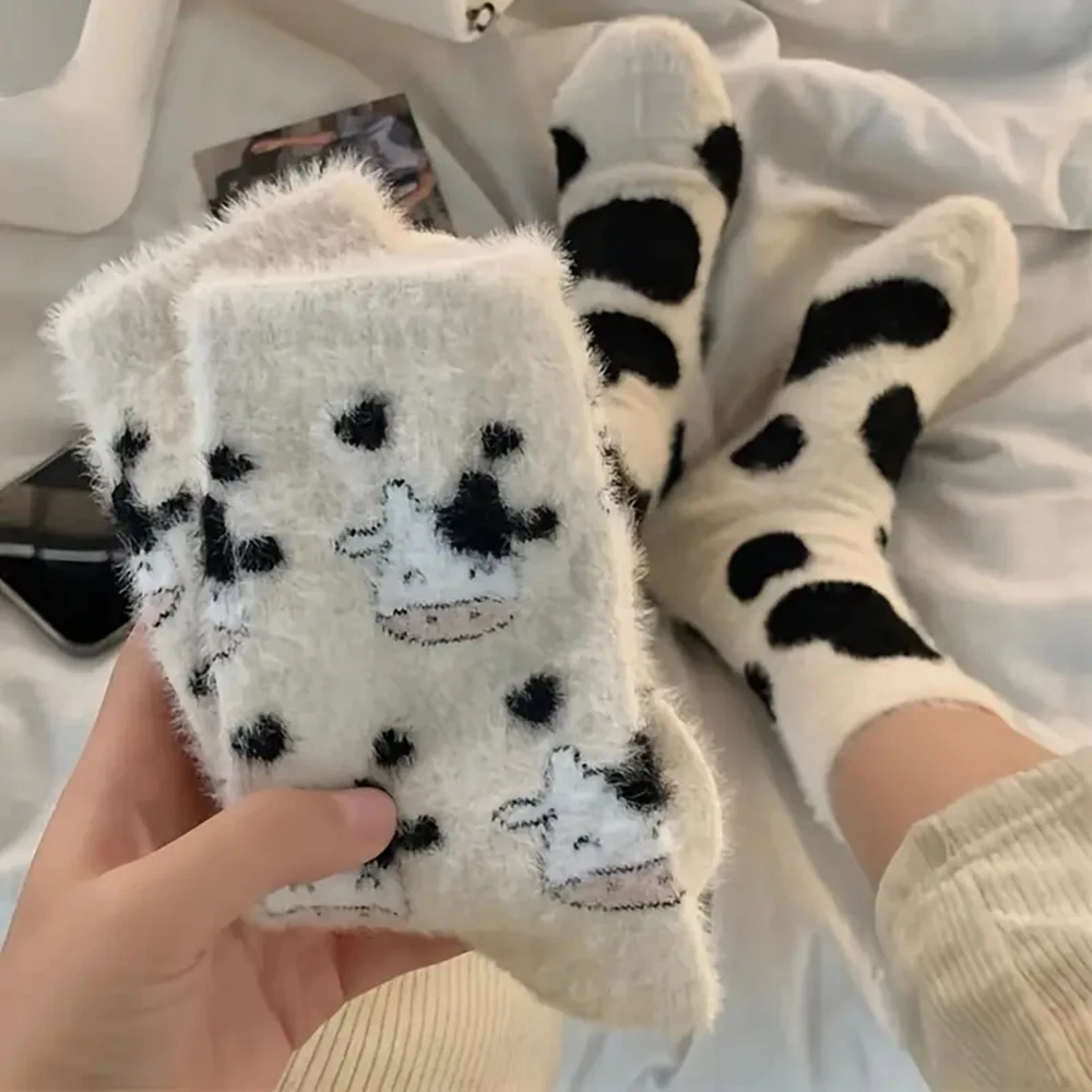 2 Pairs Women's Plush Mid Length Socks Kawaii Dairy Cattle Thickening Mink Wool Sweet Soft Warm Stay At Home Women's Floor Socks