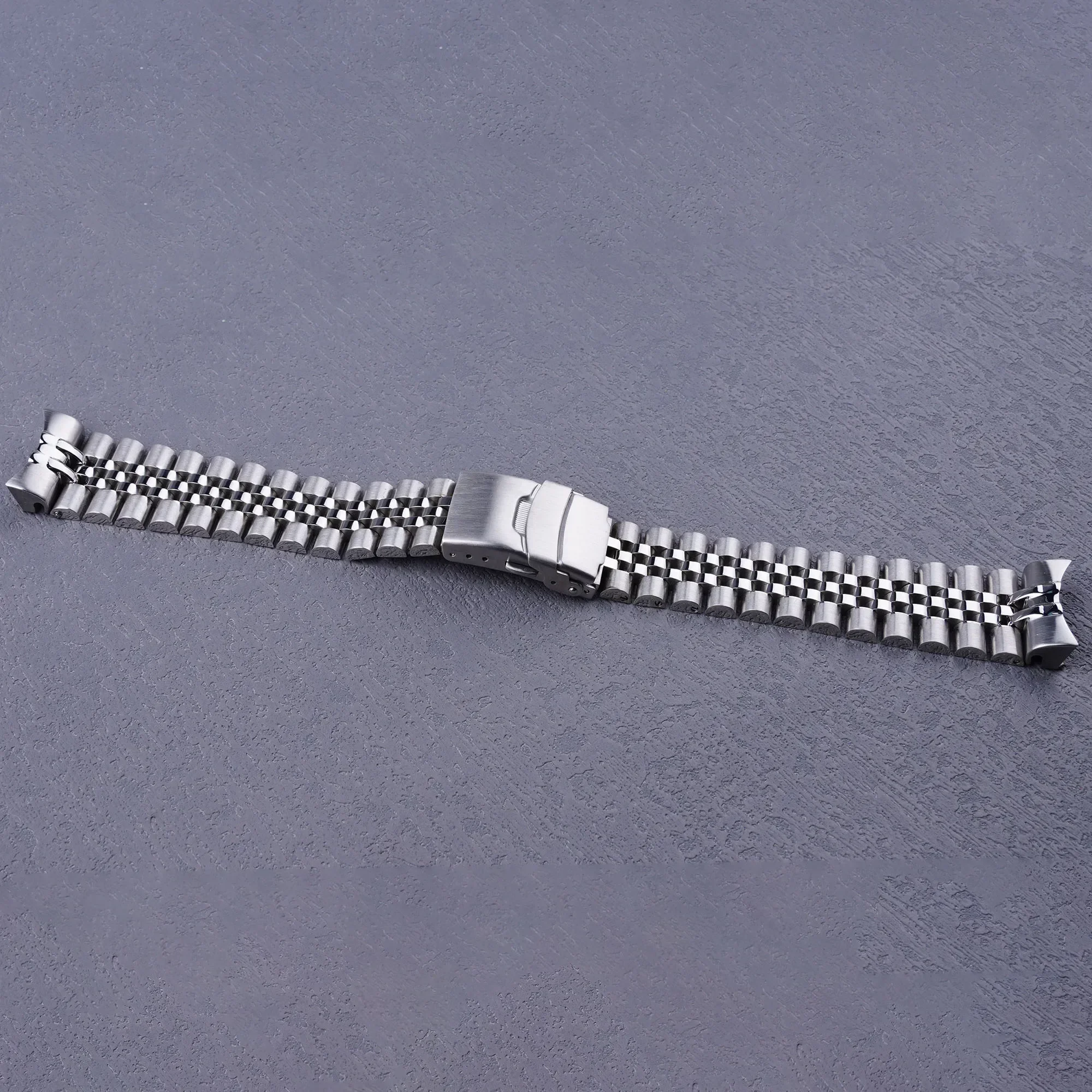 Carlywet 22mm Solid CurvedEnd Stainless Steel Silver Jubilee WatchBand Strap Luxury Bracelets For Seiko 5 GMT SSK001-5/SBSC001-3