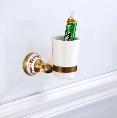 tumbler holder.
