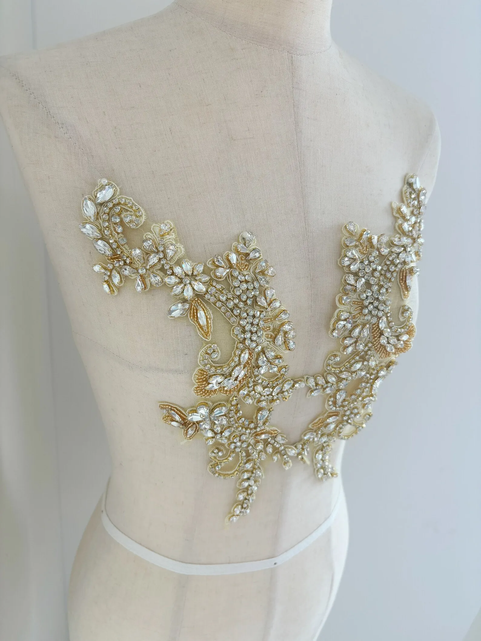 Delicate Gold Rhinestone Appliqué With Beads Sparkle Crystal Applique For Neckline And Back Couture Supplies