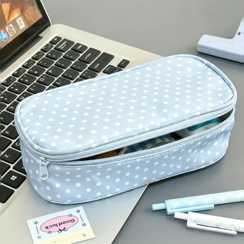 Einfaches blaues Polka-Dot-Federmäppchen mit großer Öffnung und großem Fassungsvermögen, Geschenk für Schreibwaren. – Detail 3