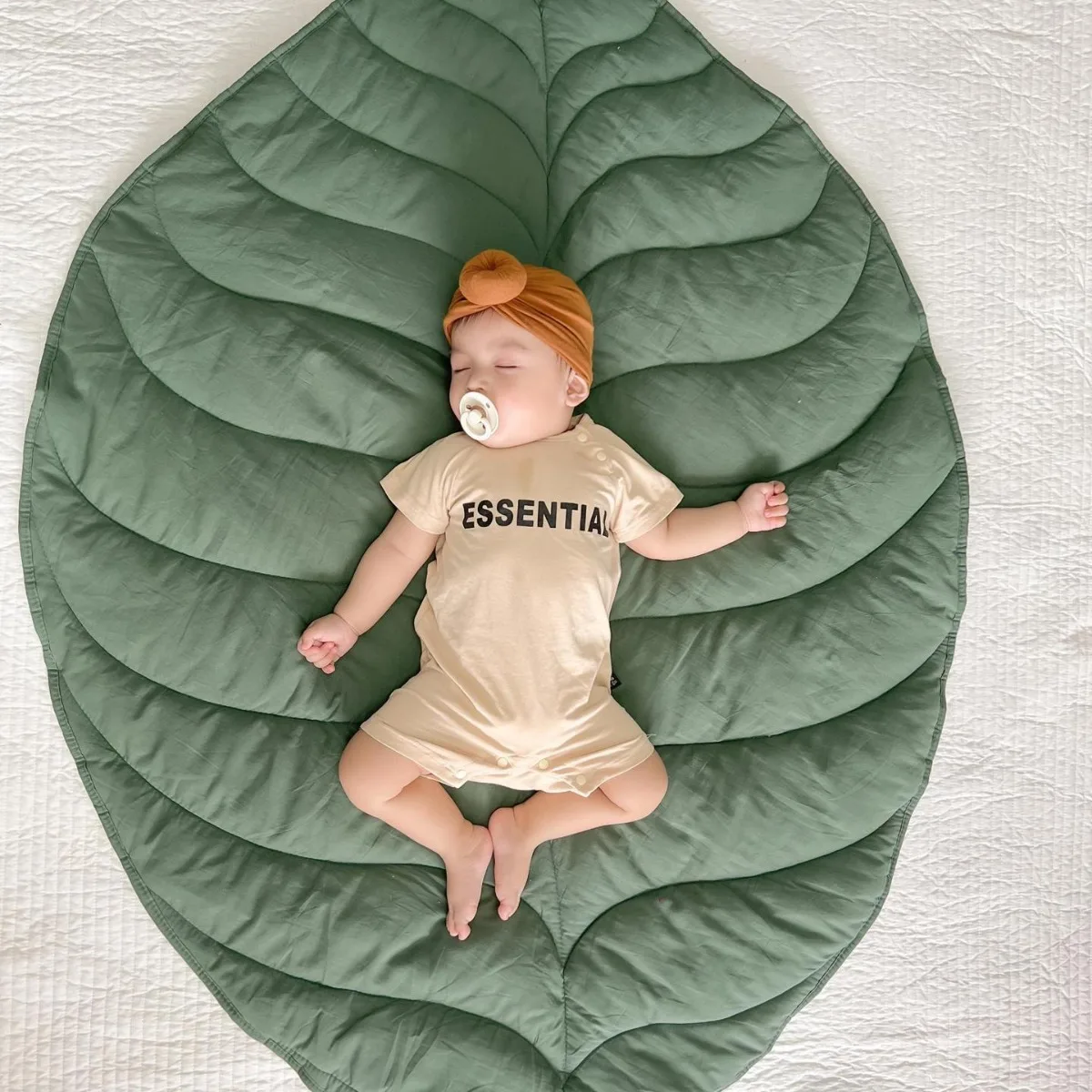 

Autumn and winter children's cushions, thickened pure cotton carpets, one-year-old full moon climbing mats, play mats