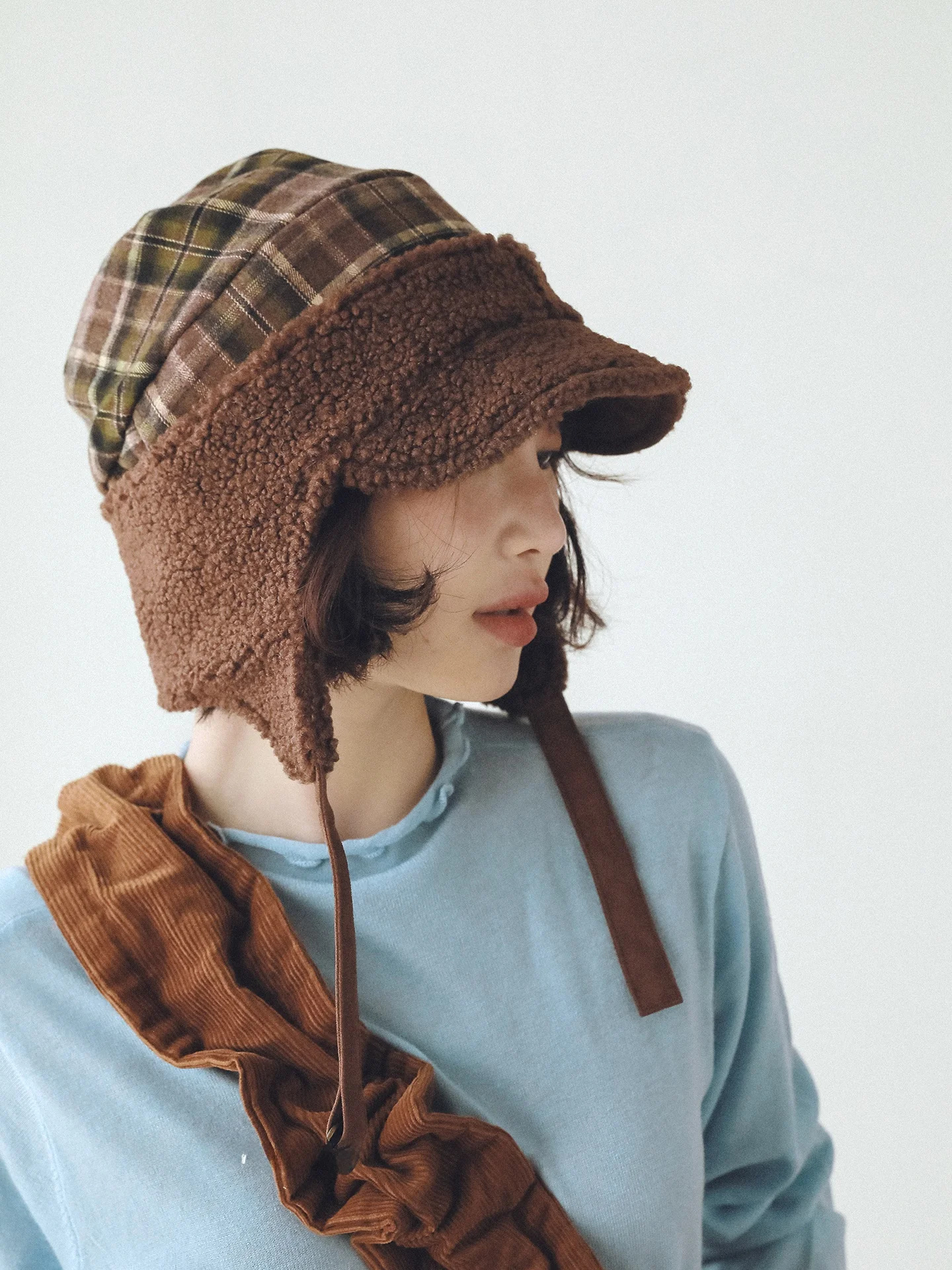 cappello-da-pilota-da-indossare-su-entrambi-i-lati-cappello-da-donna-caldo-con-protezione-per-le-orecchie-in-tartan-sli-design-vintage-casual-comodo-accessorio-invernale