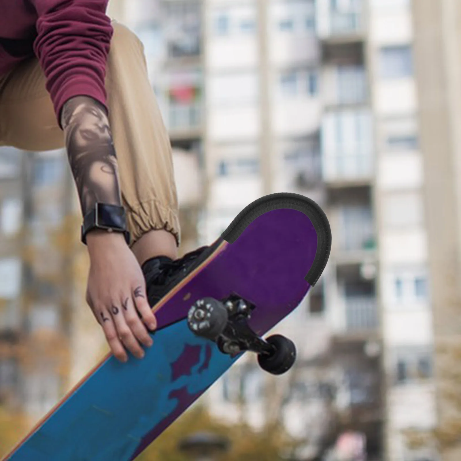 

4pcs Skateboard Deck Guards Durable Silicone Edge Protectors Black Anti Collision Strips Enhance Safety Control Deck Protection