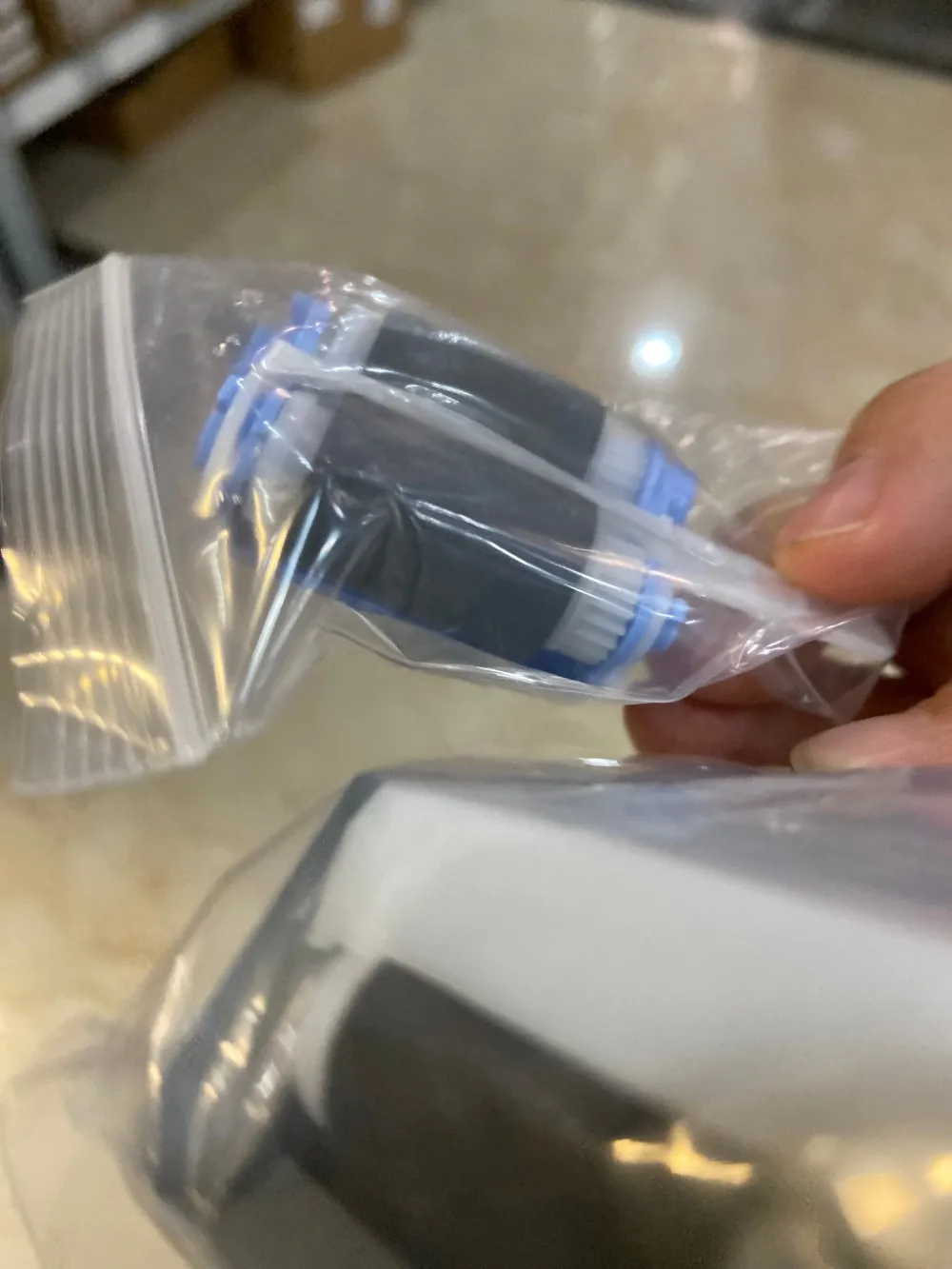 

5SETS Pickup Separation Roller RM2-6577-000 B5L24-67904 for HP Color LaserJet M552 M553 M554 M555 M577 M578 M652 M653 M681 M682