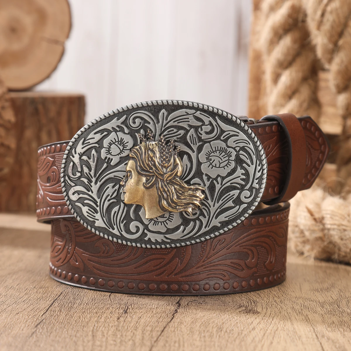 A western cowboy-style belt suitable for both men and women. PU embossed western-style buckle belt. Unique and retro