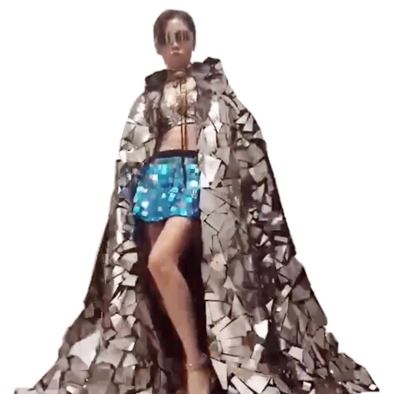 

Silver Mirror Full-body Cloak Stage Performance Glittering Atmospheric Floor Mopping Cloak Halloween Show on Catwalk Singer Bar