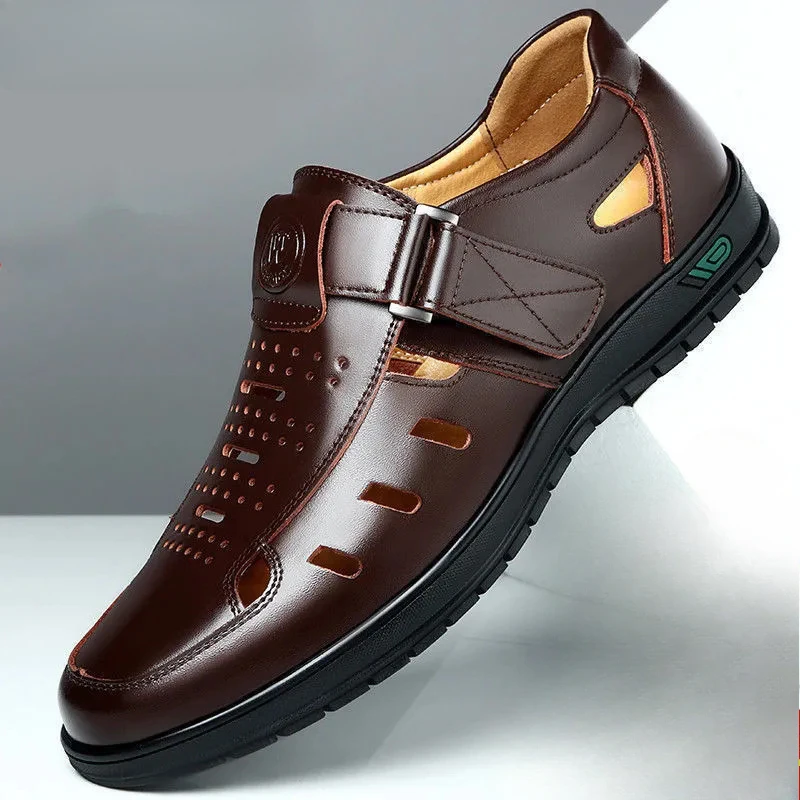 Summer Fashion Sandals Men Cozy Hollow Non-slip Soft Cool Lighted Breathable All-match Classic Wearable Casual Leather Sandals