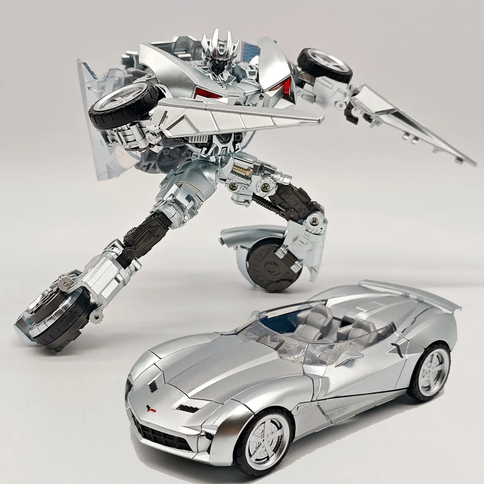 16cm Sideswipe Transforming Robot Action Figure HP-01 War Dancer Fine Painted Corvette Assassin Sports Car Deformable Model Toy