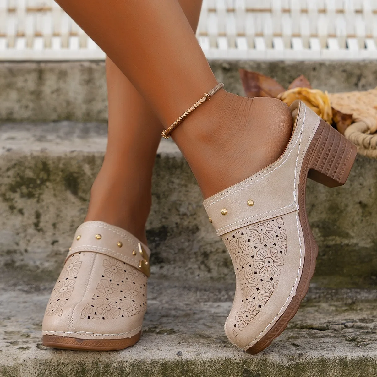 Women Slippers Chunky Heels Women Platform Sandals Height Increase Lady Summer Retro Round Mules Thick Sole Slides Zapatos Mujer