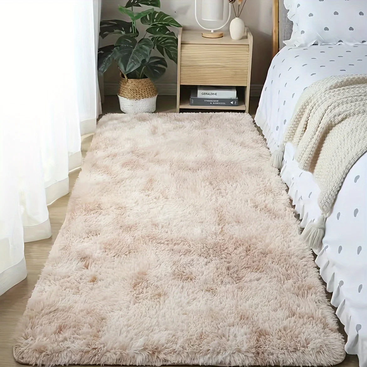 VIKAMA Nordic Rug -In Style Gradient Wool Embroidery Dyeing Carpet - Foldable Long Hair Bedside Blanket for Bedroom - Home Decor