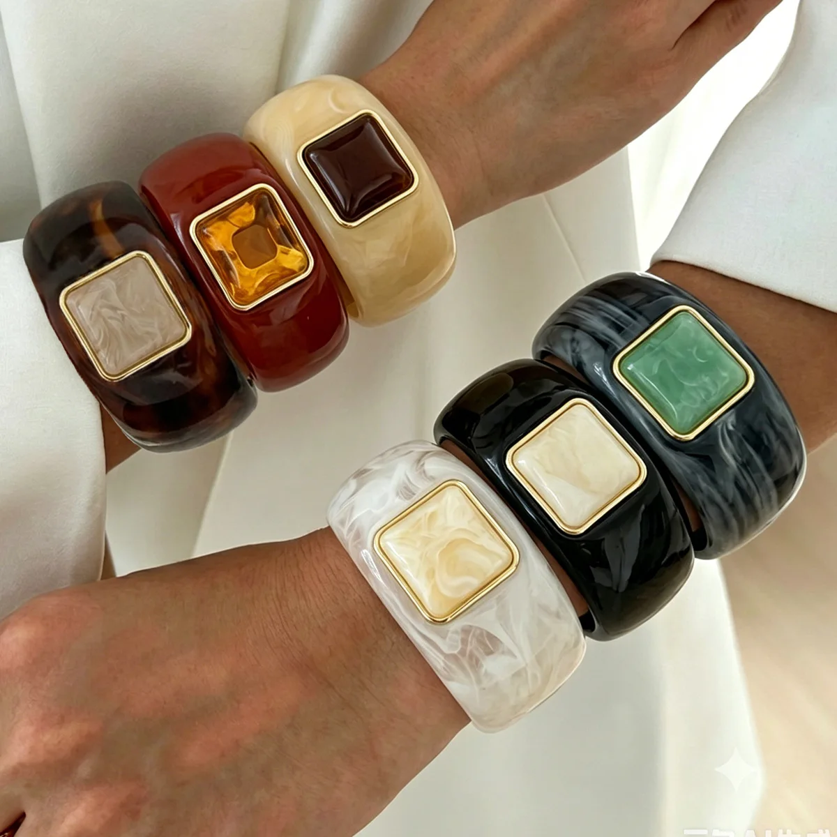 Exaggerated Inlay Square Resin Stone Smudging Acrylic Wide Bangles Women Punk Hip Hop Geometric Chunky Wide Bracelet Jewelry