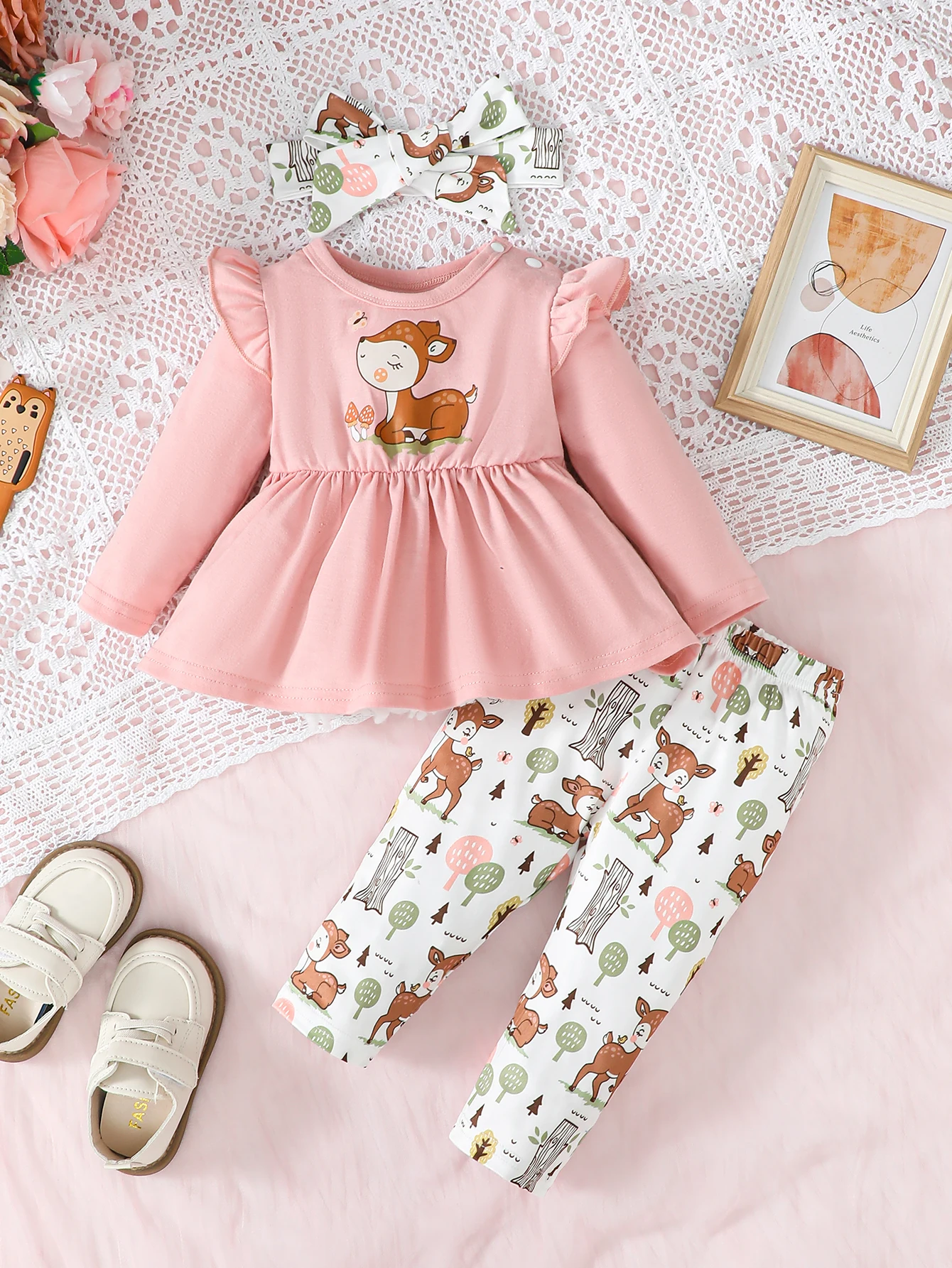 Spring And Autumn Lady Three-Piece Baby Pink Round Neck Long Sleeve Top Cartoon Deer Print Trousers Headband Baby Girl Cute Suit