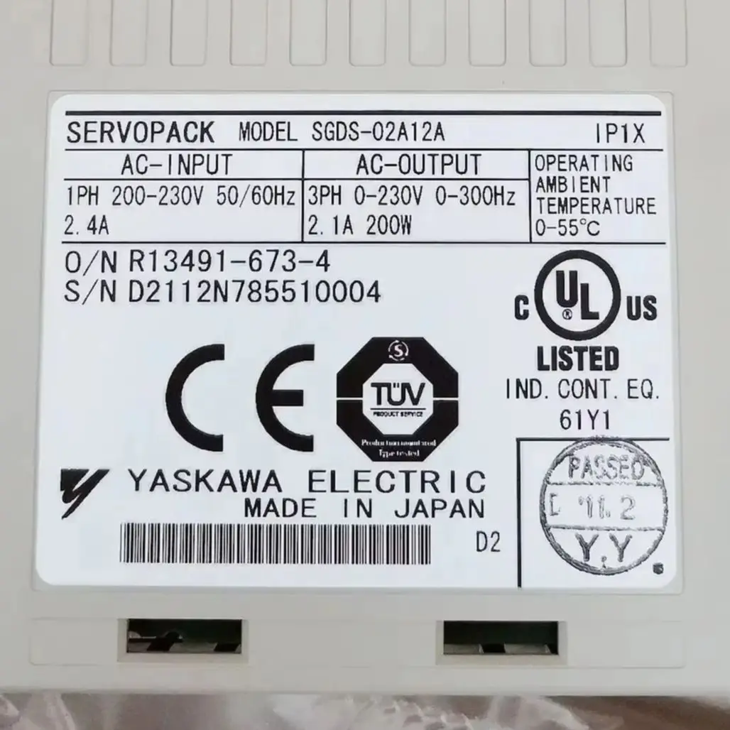 Genuine Original Product SGDS-02A12A Brand new Servo Drive，SGDS 02A12A，Fast shipping