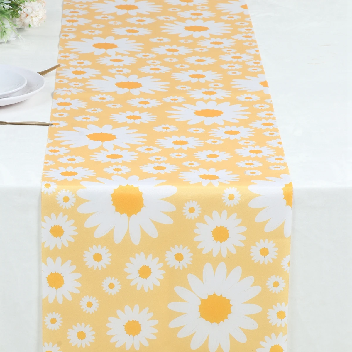 Giallo Daisy Flower Table Runner poliestere Pink Table Runner Party Dining tovaglietta Runner Home Kitchen Wedding Table Decor