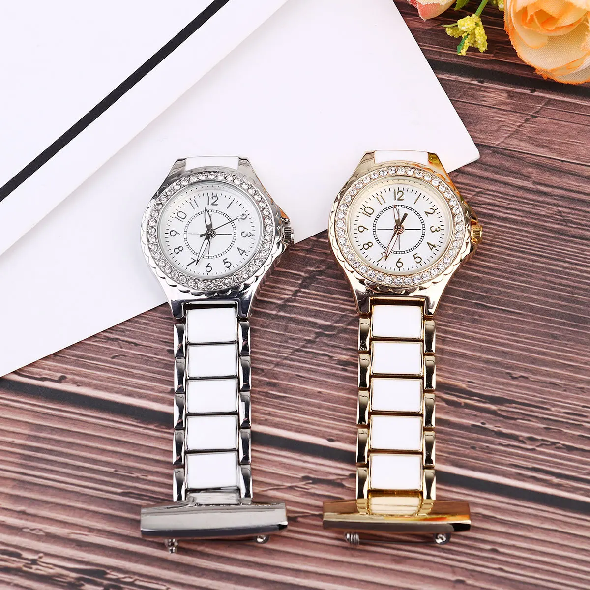

1Pcs Fashionable Nurse Pocket Watch Simple Style Exquisite Detail Durable Practical Information Easy See Doctors Nurses Silver