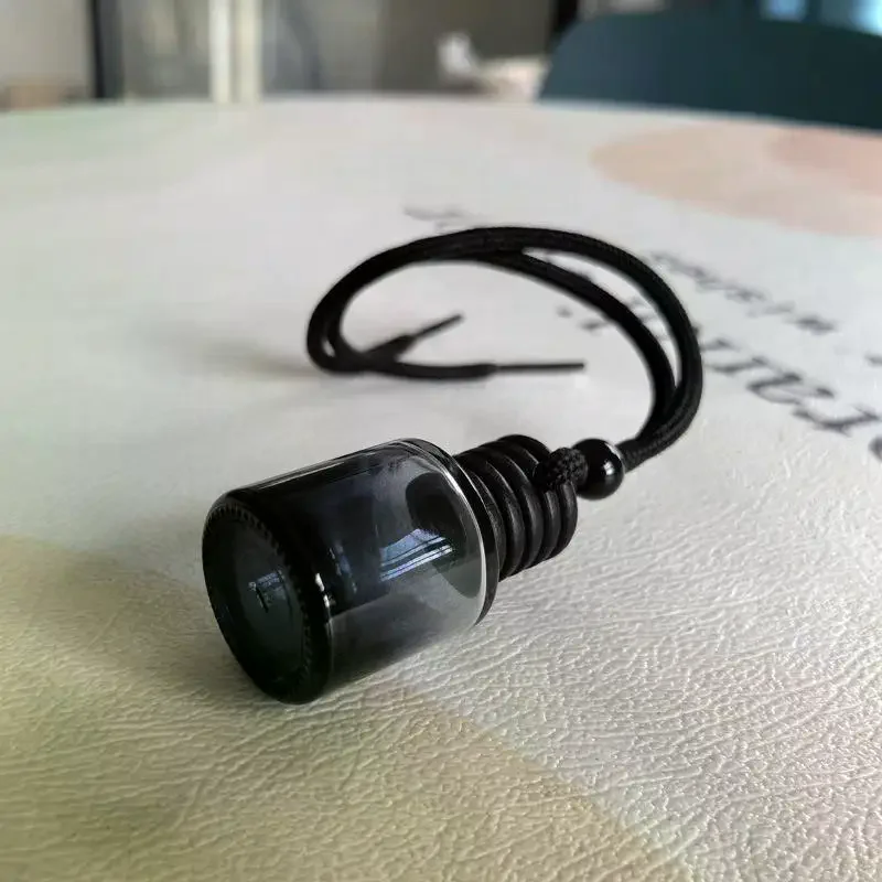 1Pcs Black Cap Dyed Cylinder Empty Bottle Car Essential Oil Diffuser Fragrance Air Freshener Scent Perfume Bottle Ornament