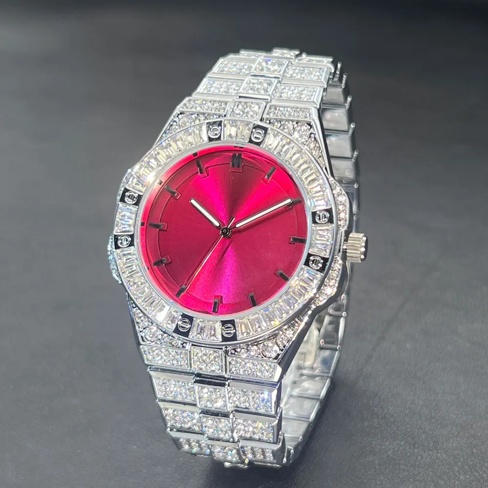 High Quality Luxury Men Wristwatch Fashion High-end Full Diamond Steel Belt Men's Quartz Watch Boy Business Sports Clock Retro