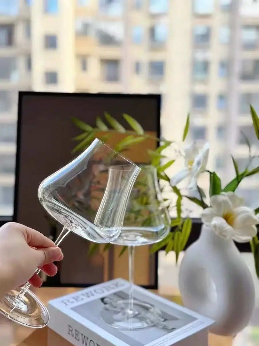 700ml Ultra-thin Large Capacity Crystal Glass Wine Glasses Small Man Waist Goblet Household High-end Wine Ware