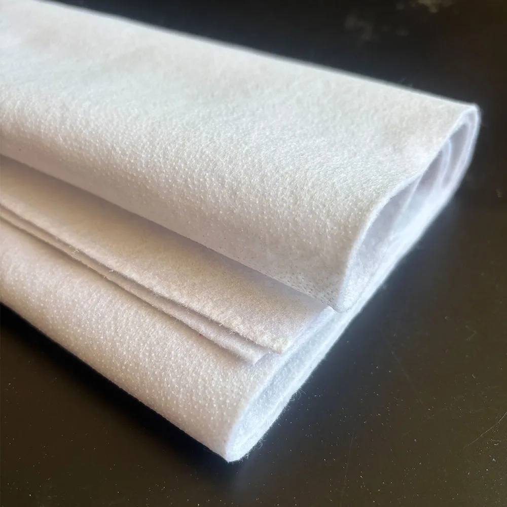 

2025 Sewing Essential 39"x19" Iron-On Interfacing Fabric Non-Woven Fusible Backing for Collars Stitch Reinforcement Wrinkle-Free