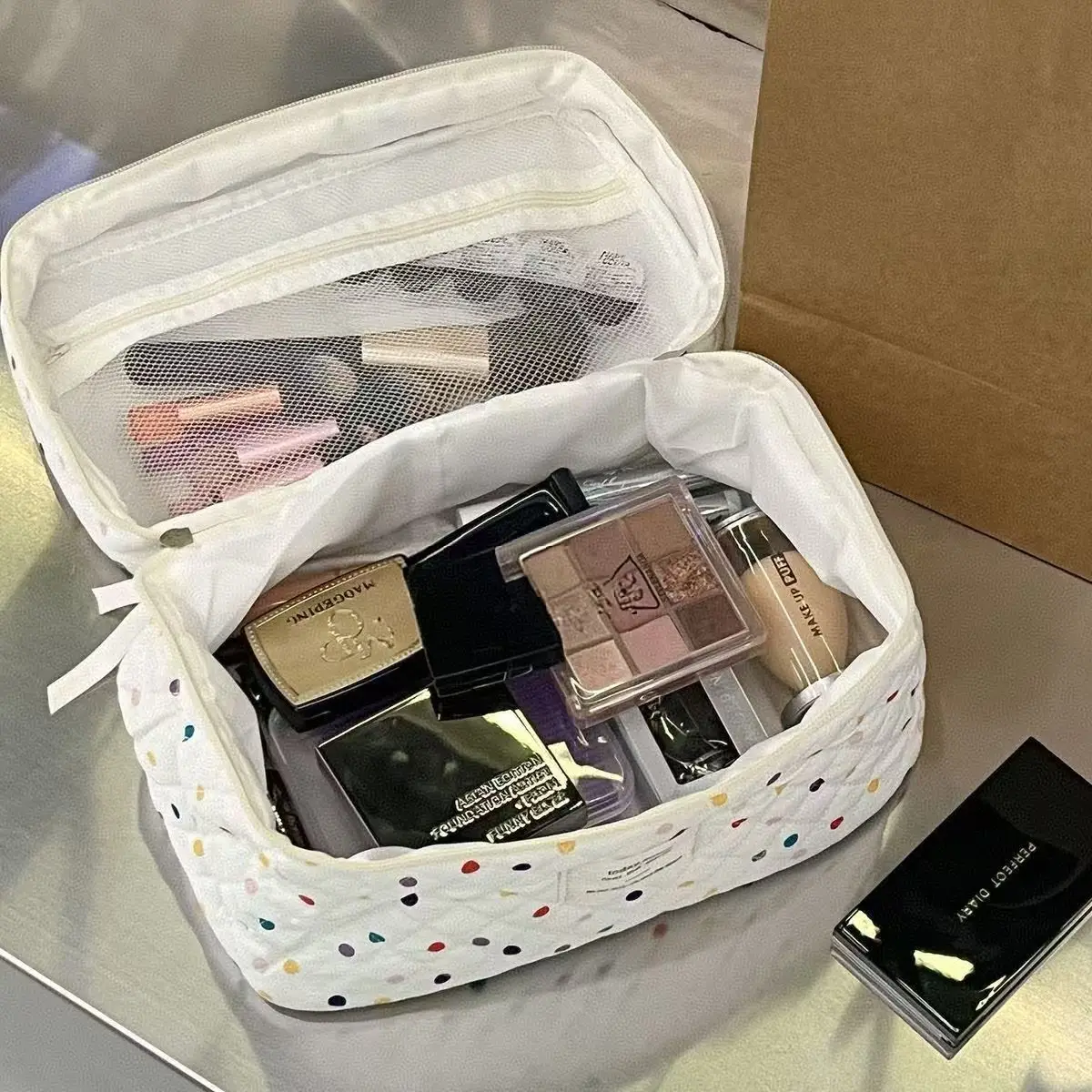 bolsa-de-cosmeticos-portatil-de-ande-capacidade-com-estampa-de-poa-estilo-casual-simples-forro-de-aodao-fechamento-com