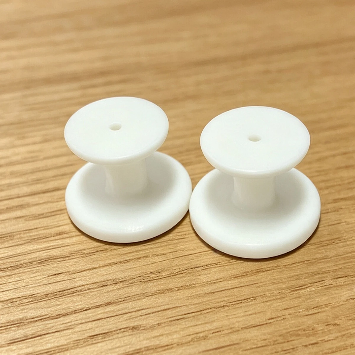 White No-Drill Round Cabinet Door Handle Set of Two, Includes Double-Sided Adhesive for Self-Installation, Universal Single-Hole Round Knob for Wardrobe, Drawer, Cabinet, Shoe Cabinet, Simple Non-Slip Furniture Small H