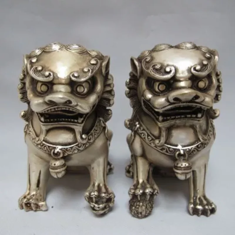 Antique Tibet silver carved guard Foo Dogs Lion pair statue