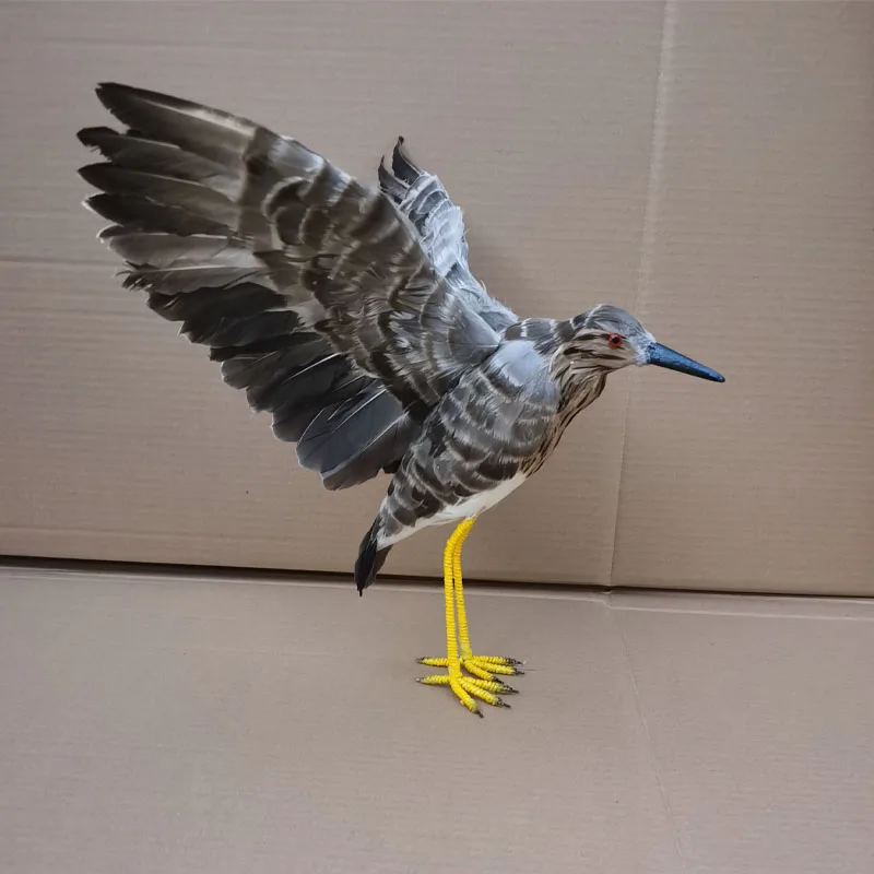 Night Heron Bird Model 45cm Foam And Feather Wings Garden Decoration Real Life Bird Sculpture Gift