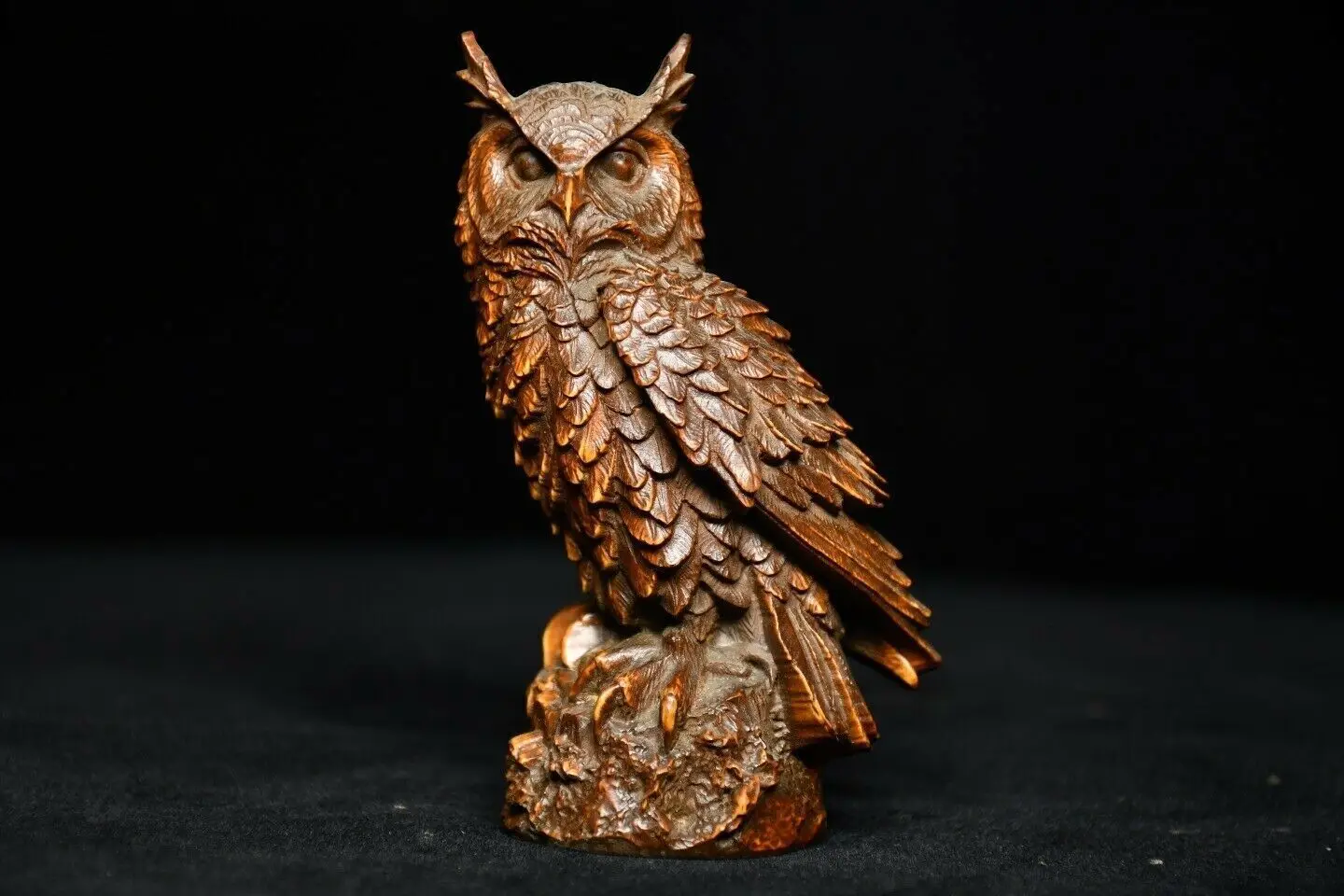 

antique owl wooden statue sculpture decorative decor Boxwood carved carving art