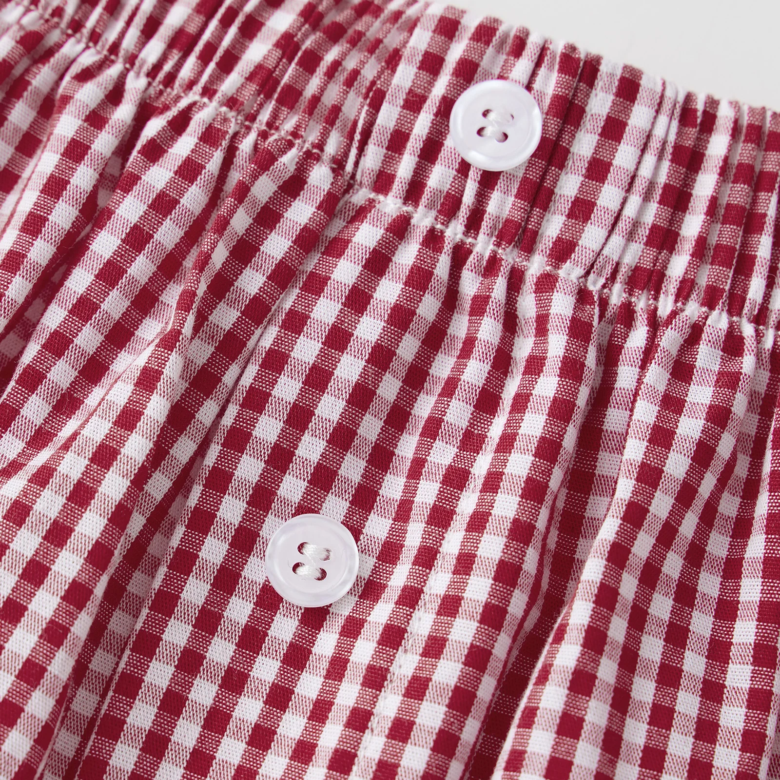 

Классические красные шорты в клетку для женщин, летние модные повседневные шорты с эластичной резинкой на талии и кружевной лоскутной отделкой