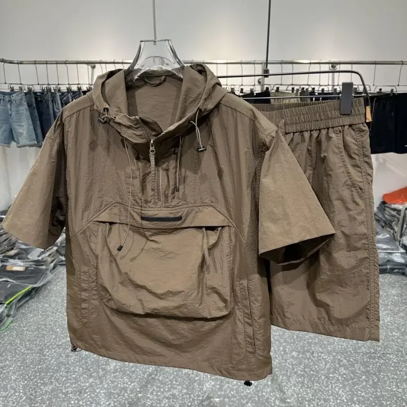 Oversized Gray Short-Sleeve Hooded Tracksuit Half-Zip Large Pocket Loose Fit Casual Two-Piece Set Unisex Lightweight Outdoor Wea