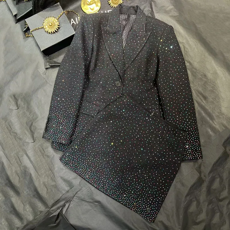 

Женский цветной блейзер с бриллиантами, универсальный комплект куртки High-Street Top + юбка, костюм с юбкой премиум-класса, весеннее новое поступление 2026, Y2K